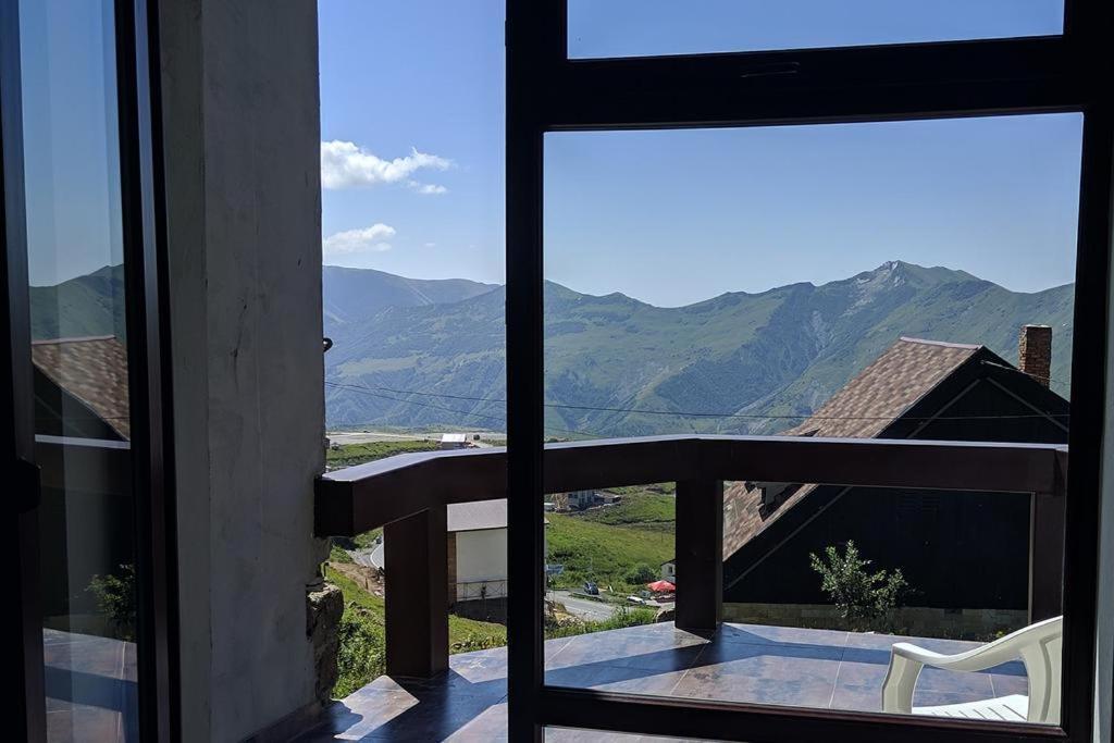 New Shino Gudauri Hotell Eksteriør bilde
