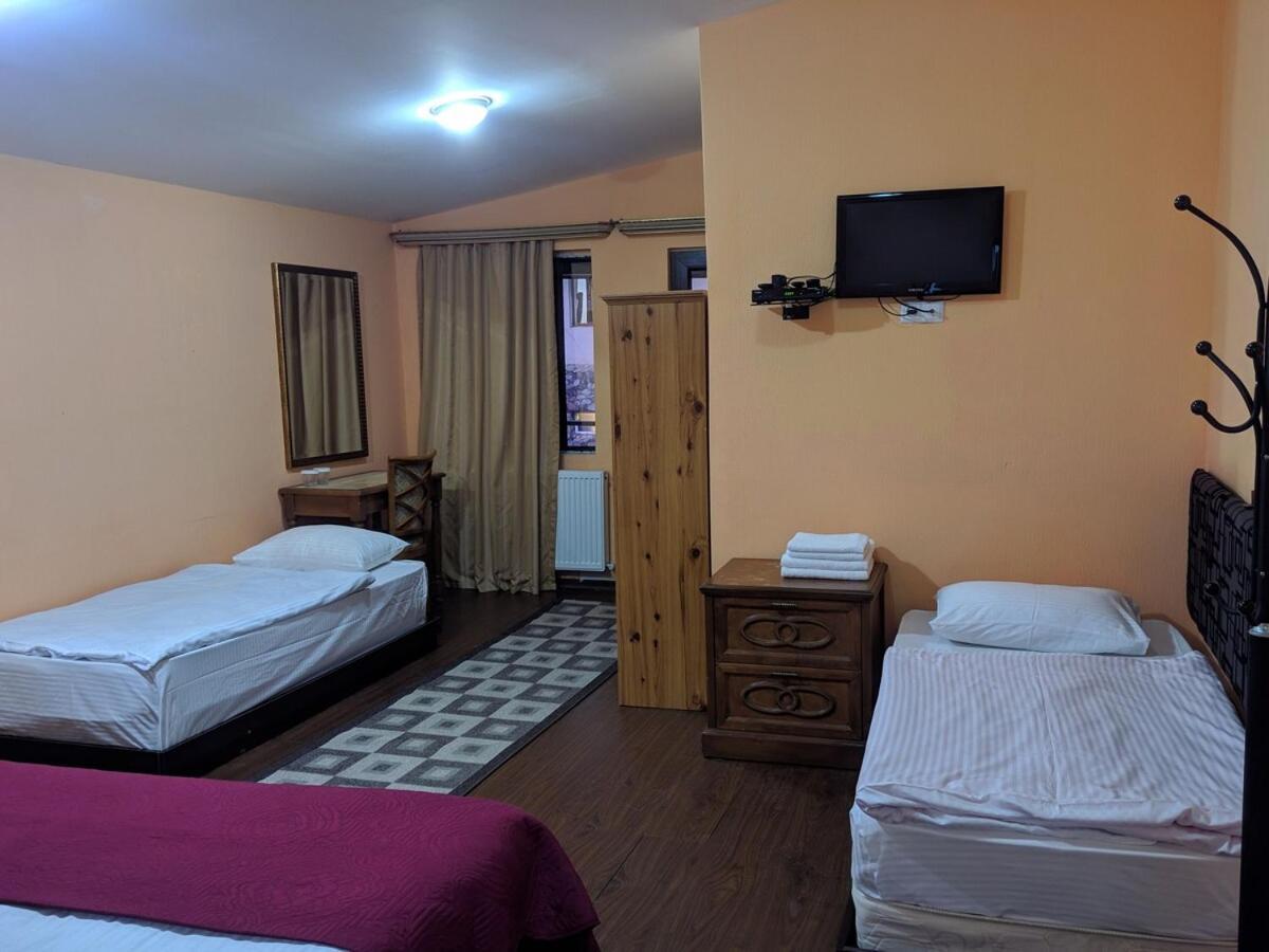 New Shino Gudauri Hotell Eksteriør bilde